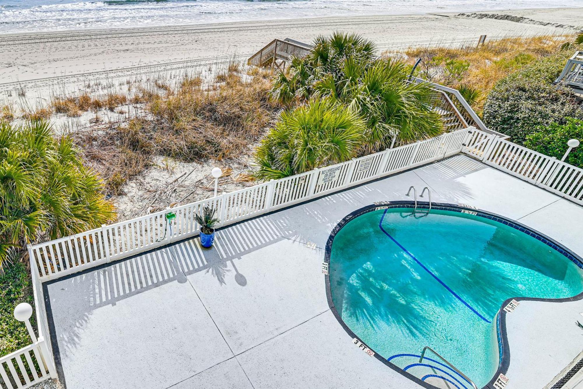 On-The-Beach Escape Oceanfront In Surfside! เมอร์เทิลบีช ภายนอก รูปภาพ